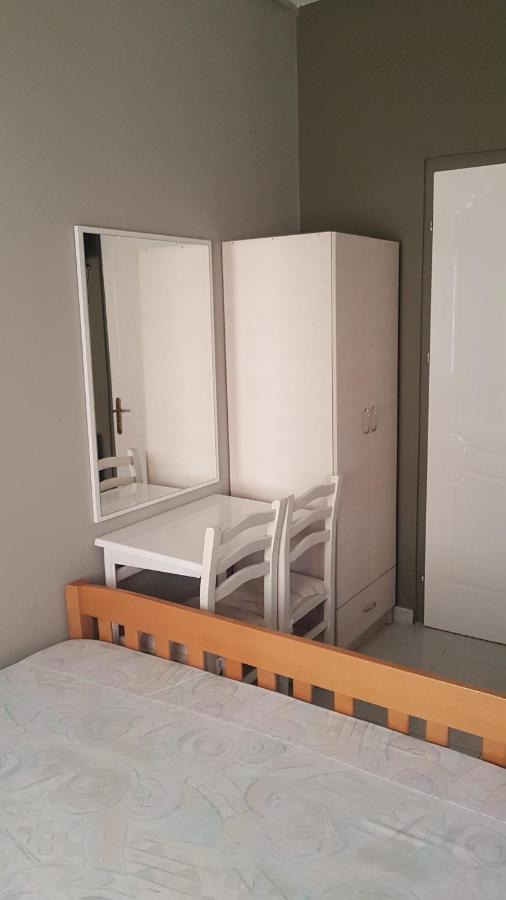 Aralis Rooms Sarandë Exterior foto