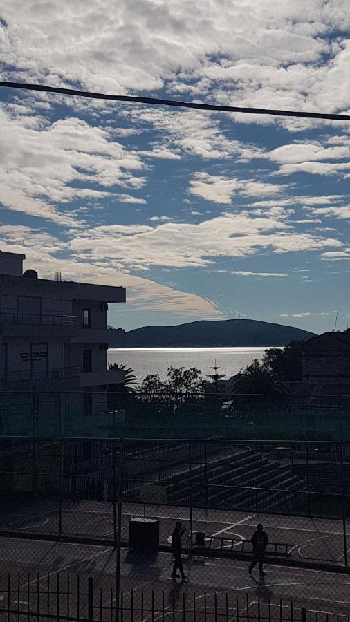 Aralis Rooms Sarandë Exterior foto